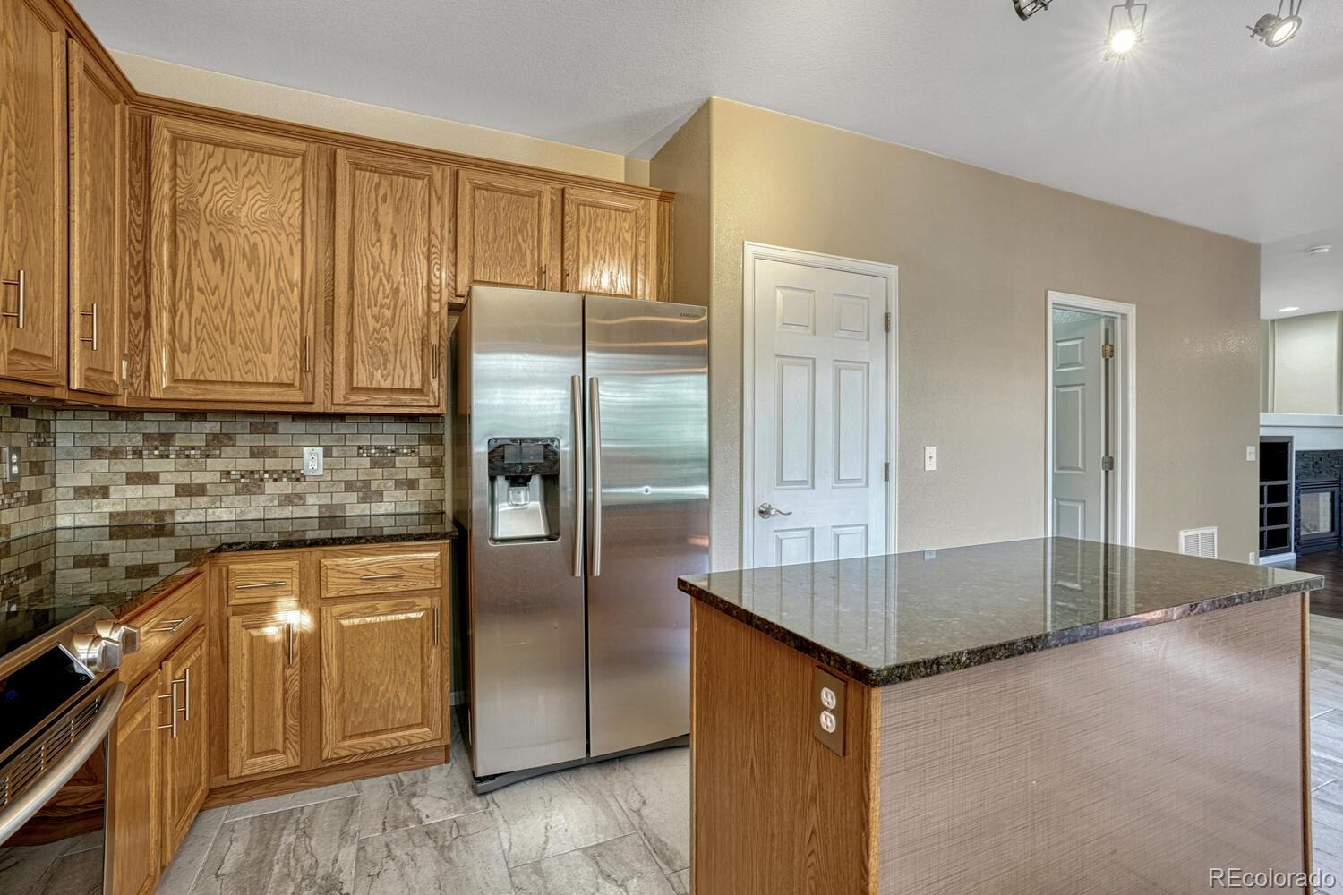 MLS Image #17 for 2452 s andes circle,aurora, Colorado