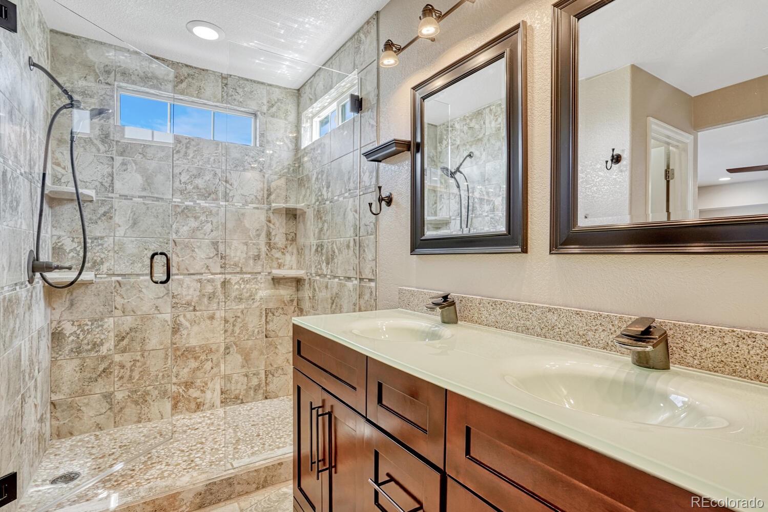 MLS Image #26 for 2452 s andes circle,aurora, Colorado
