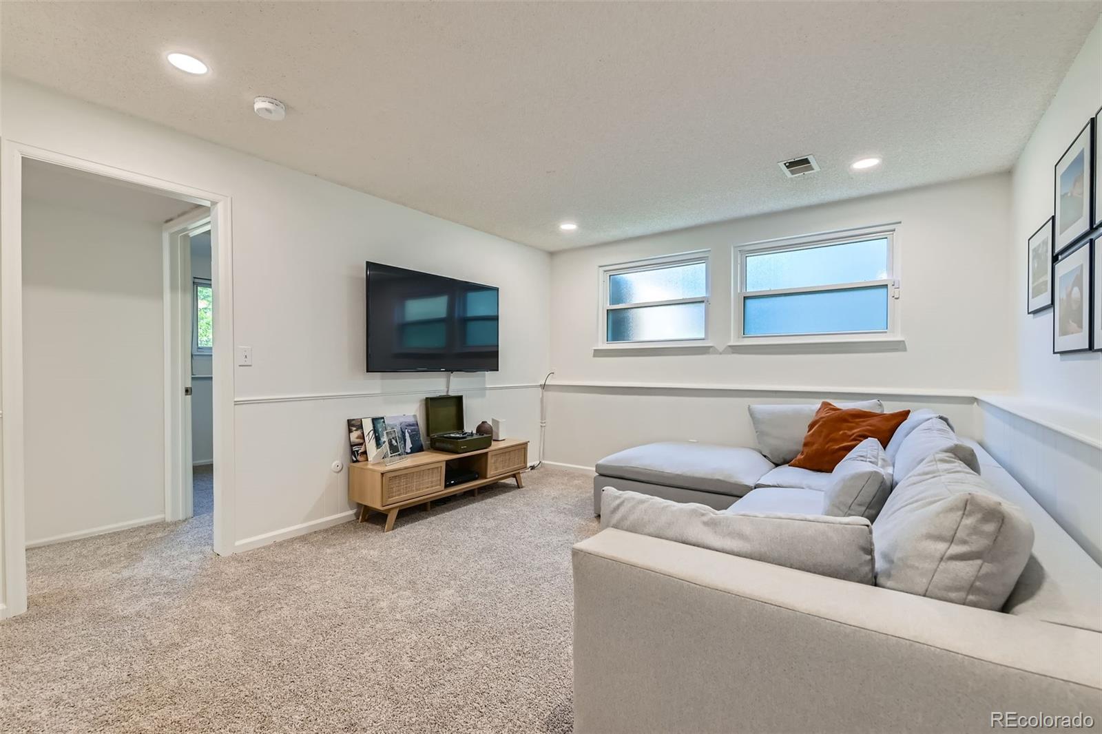 MLS Image #18 for 3955 s nucla street,aurora, Colorado