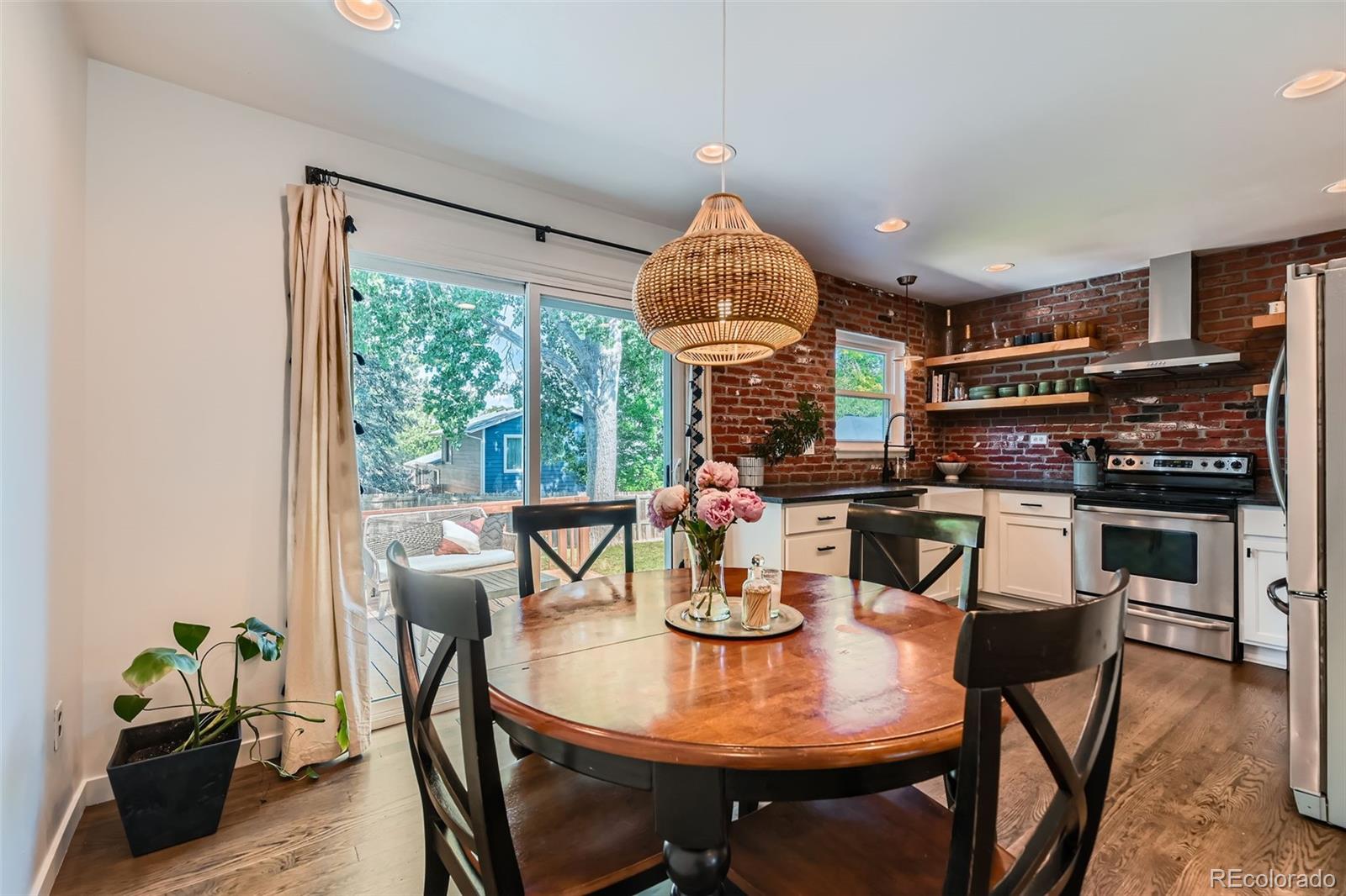 MLS Image #7 for 3955 s nucla street,aurora, Colorado
