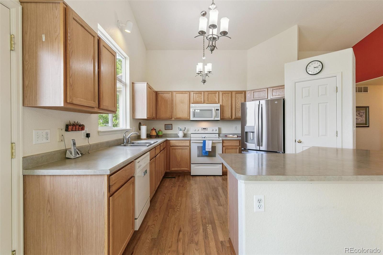 MLS Image #10 for 11217 w 55th lane,arvada, Colorado