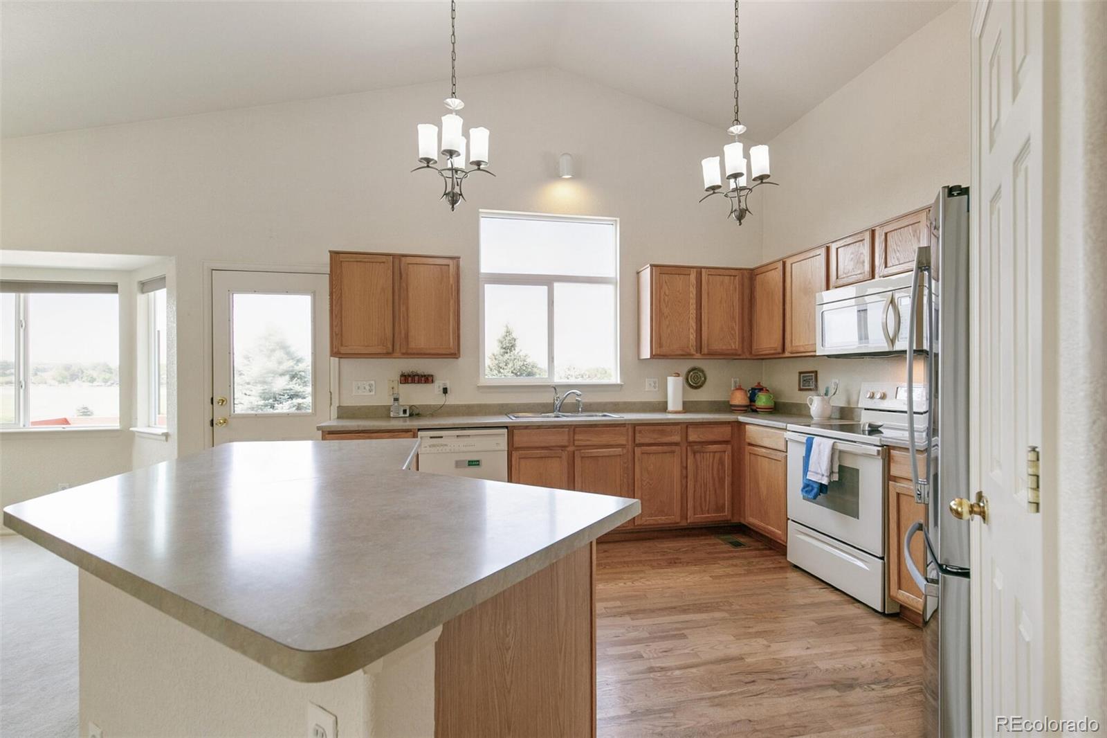 MLS Image #11 for 11217 w 55th lane,arvada, Colorado