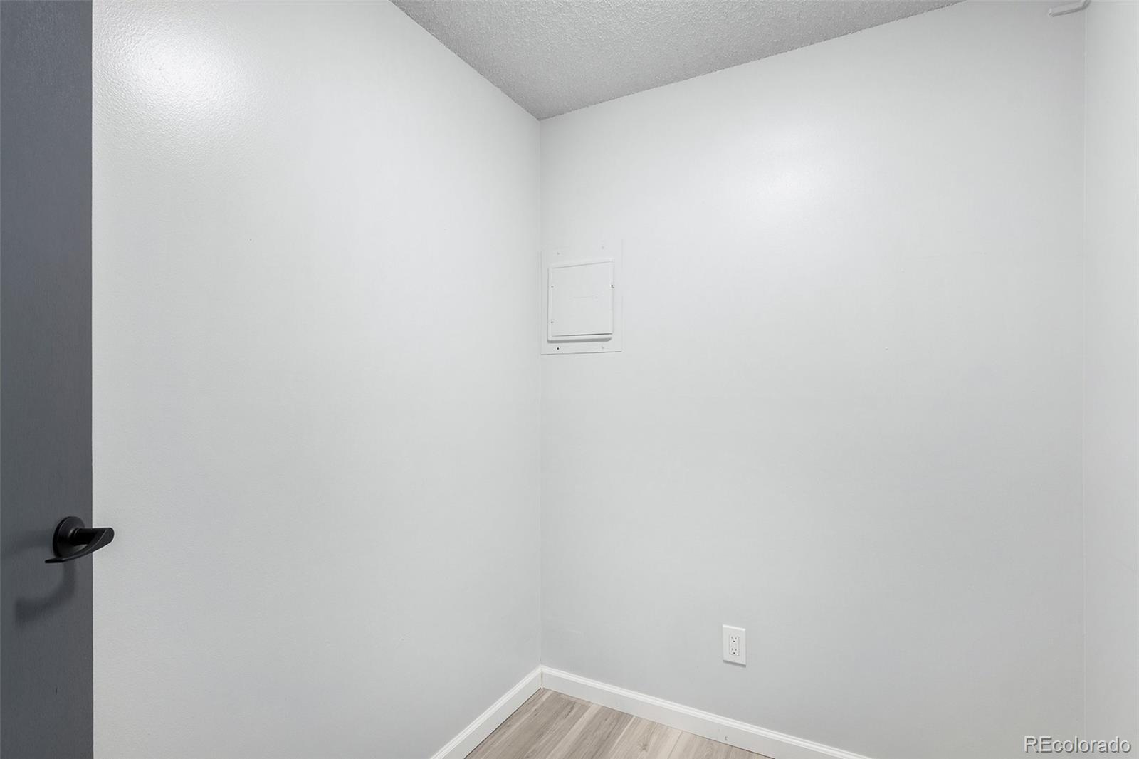 MLS Image #10 for 13606 e bates avenue,aurora, Colorado