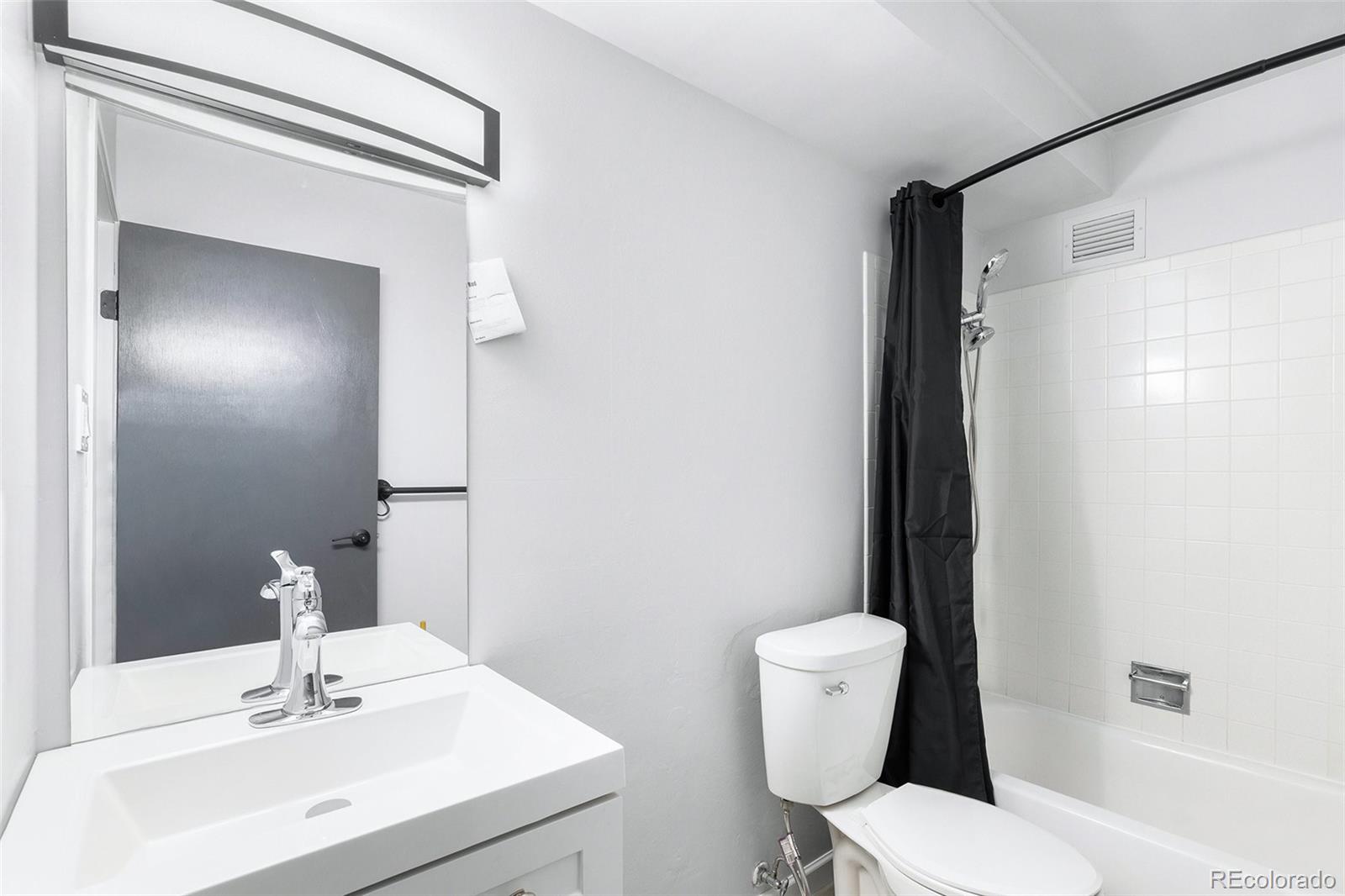 MLS Image #11 for 13606 e bates avenue,aurora, Colorado