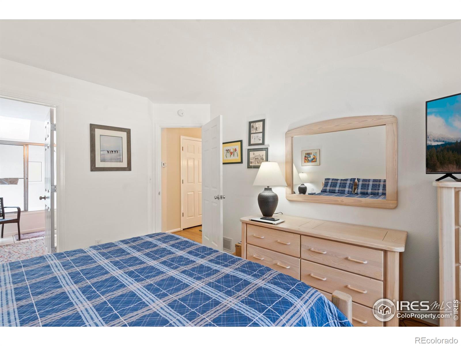 MLS Image #16 for 1044  cunningham drive,fort collins, Colorado