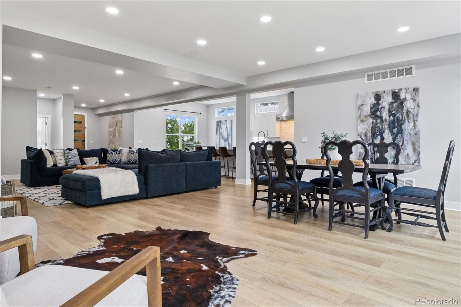 MLS Image #6 for 2111 s franklin street,denver, Colorado