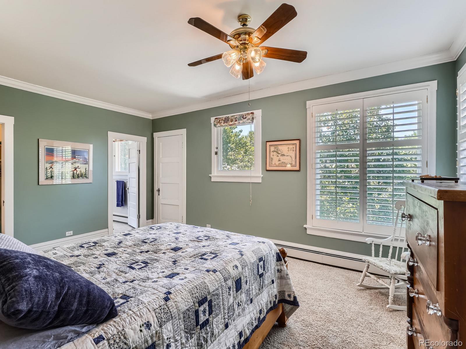 MLS Image #16 for 4045 e 19th avenue,denver, Colorado