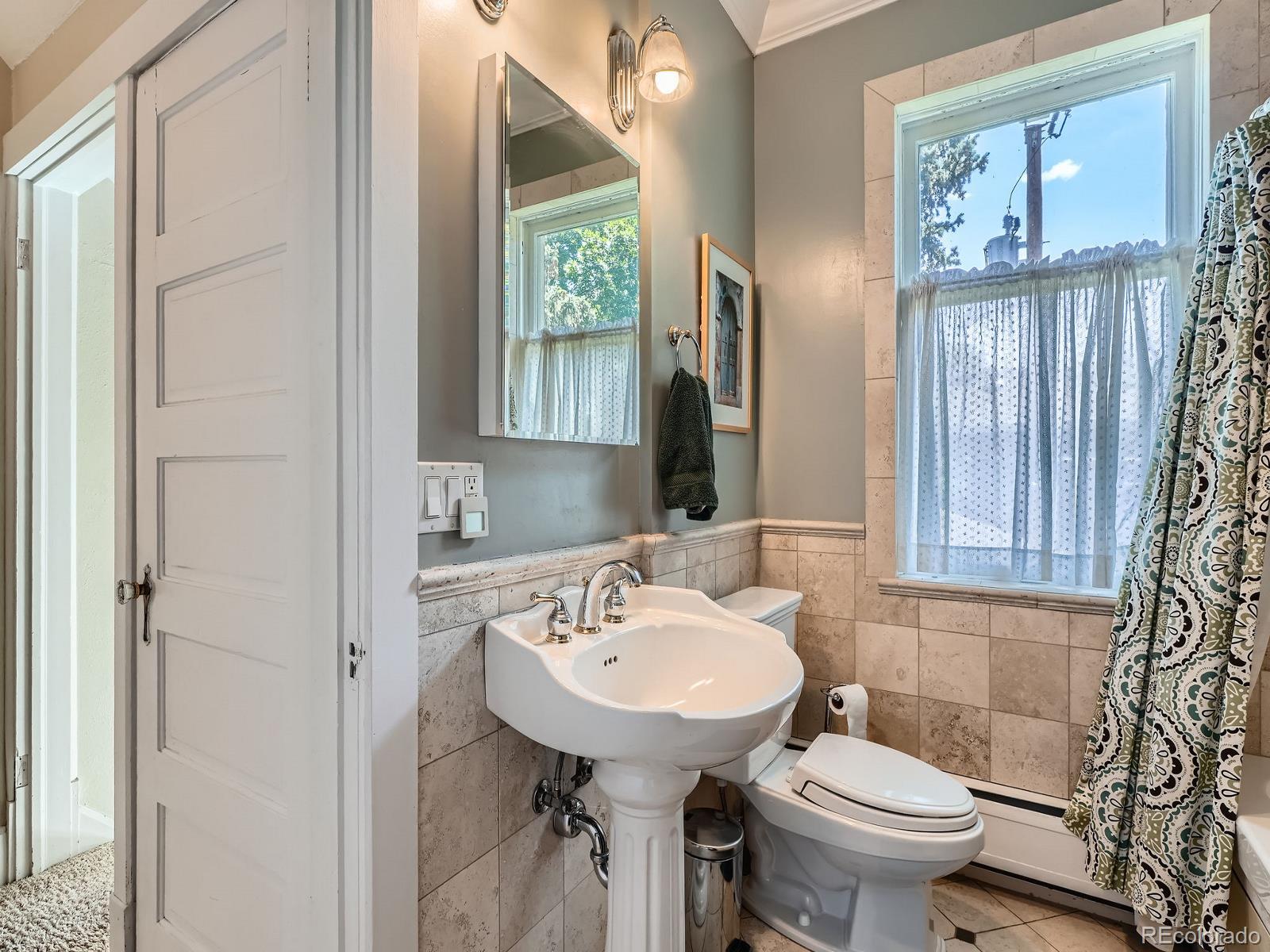 MLS Image #25 for 4045 e 19th avenue,denver, Colorado