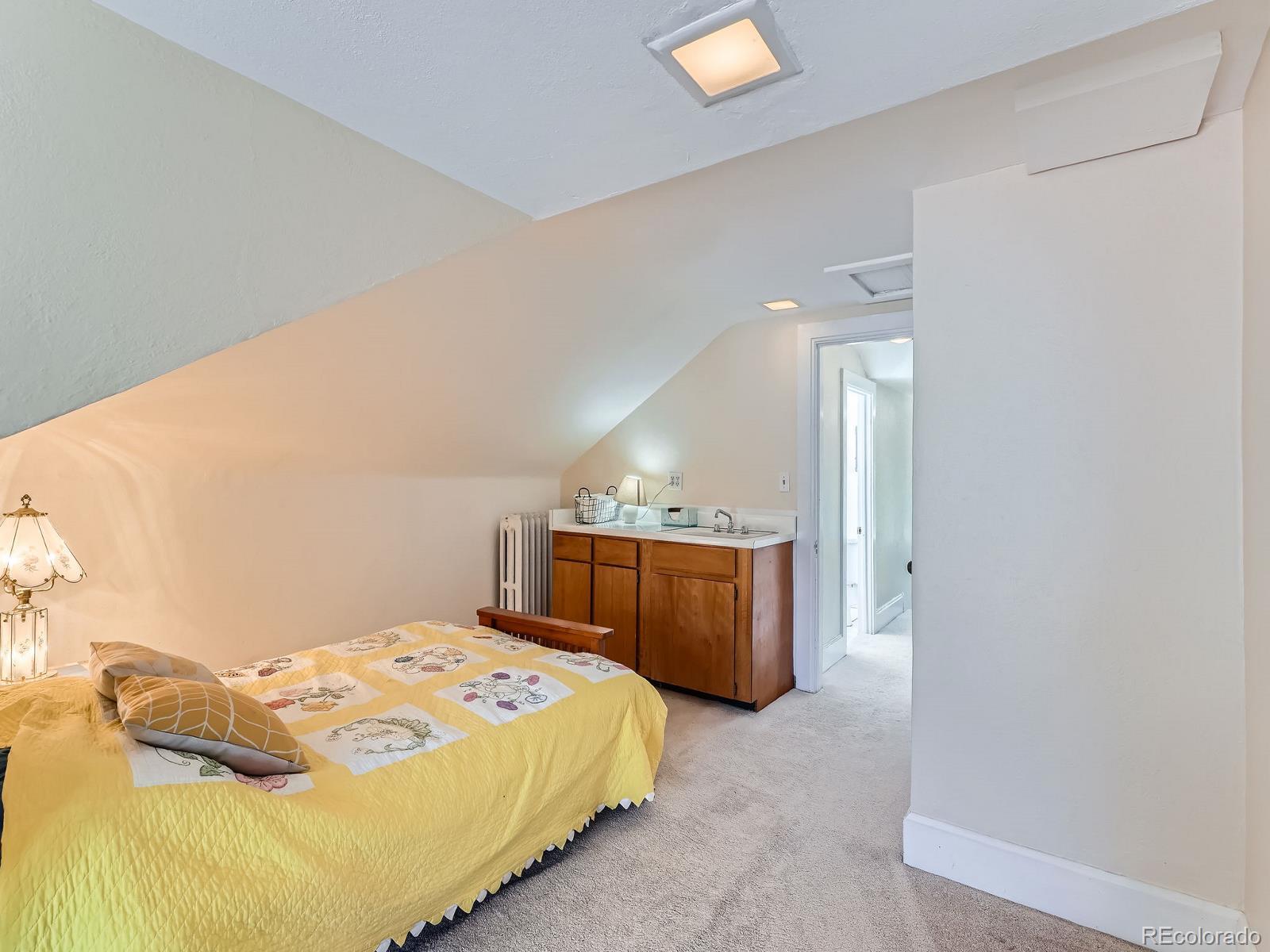 MLS Image #27 for 4045 e 19th avenue,denver, Colorado