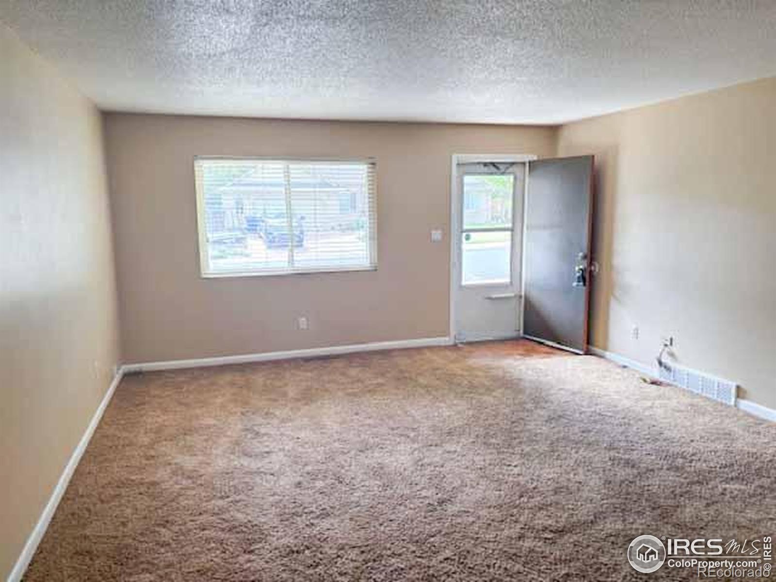 MLS Image #5 for 119  king avenue,johnstown, Colorado