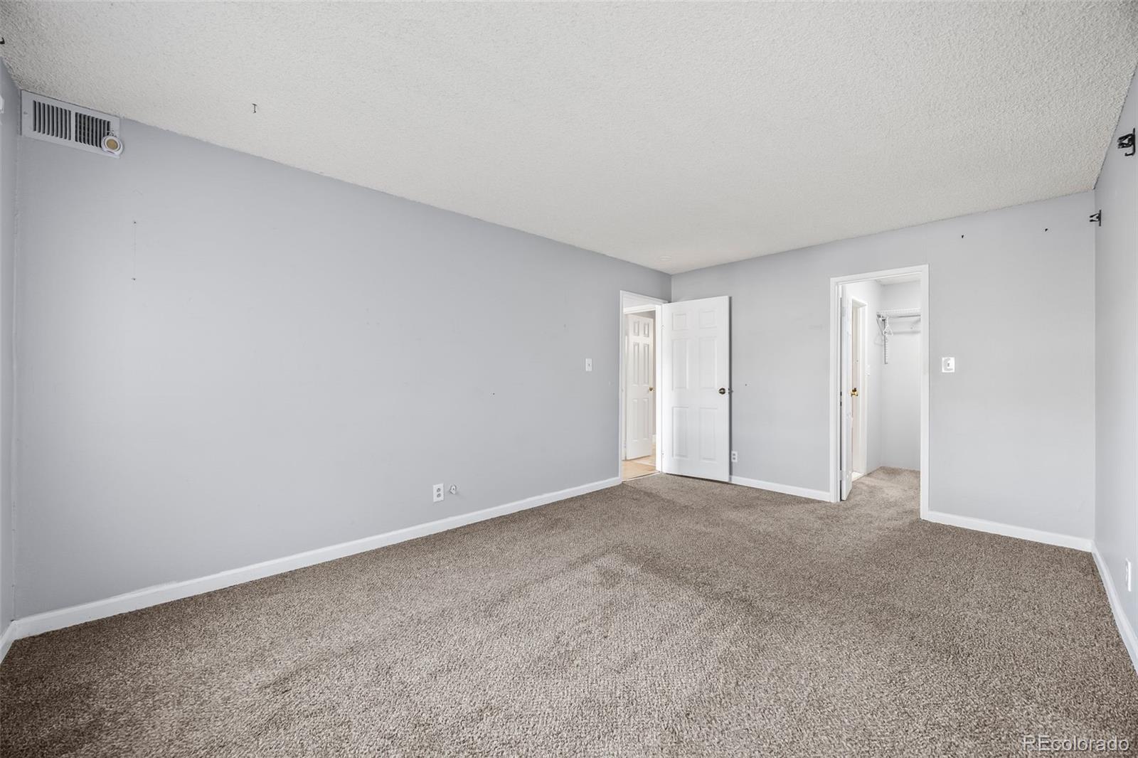 MLS Image #7 for 7495 e quincy avenue 208,denver, Colorado