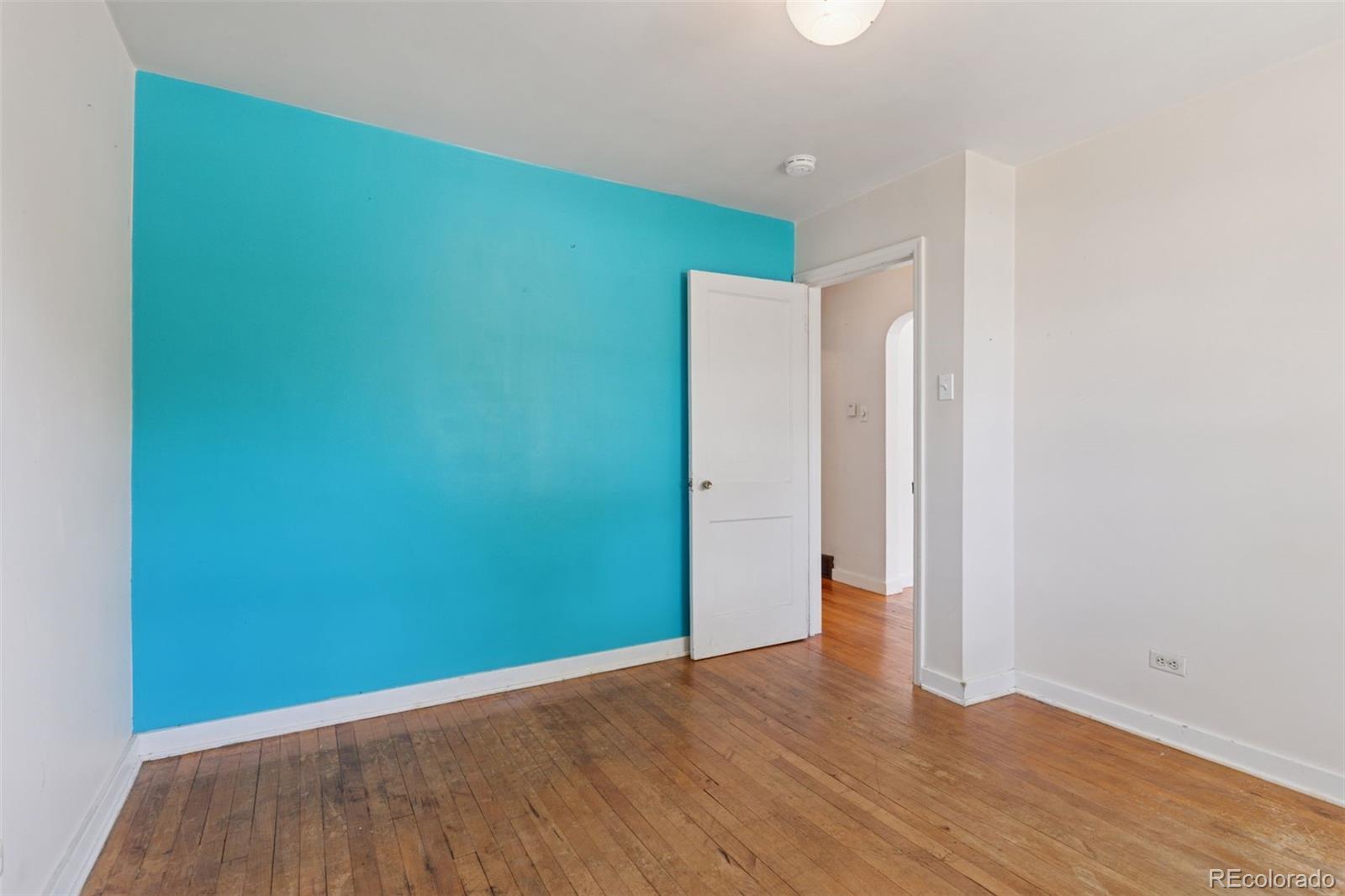 MLS Image #16 for 1832 s saint paul street,denver, Colorado