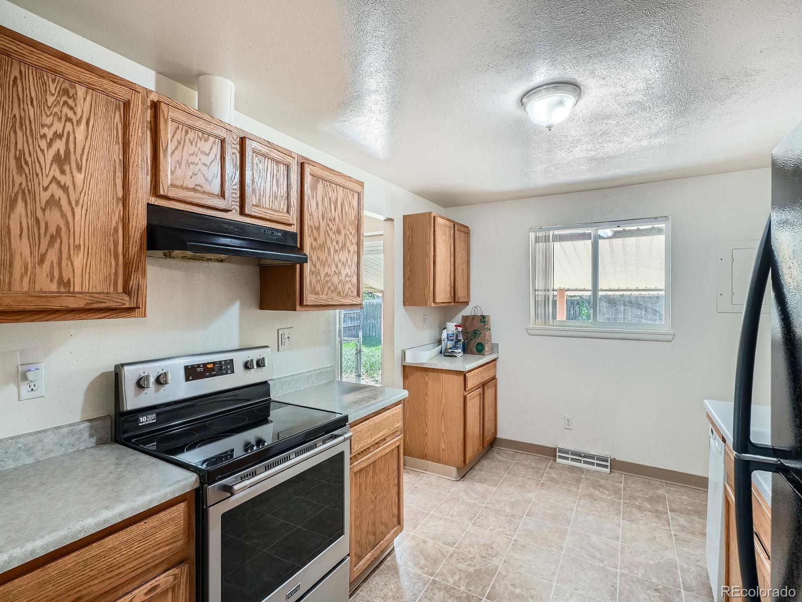MLS Image #15 for 1455 s zephyr street,lakewood, Colorado