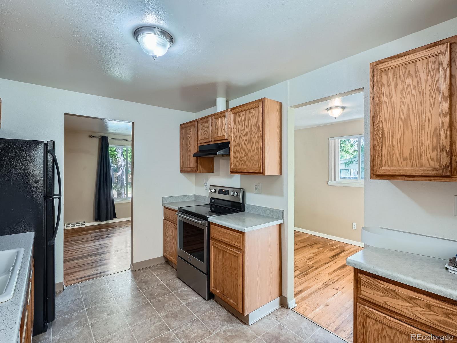 MLS Image #7 for 1455 s zephyr street,lakewood, Colorado