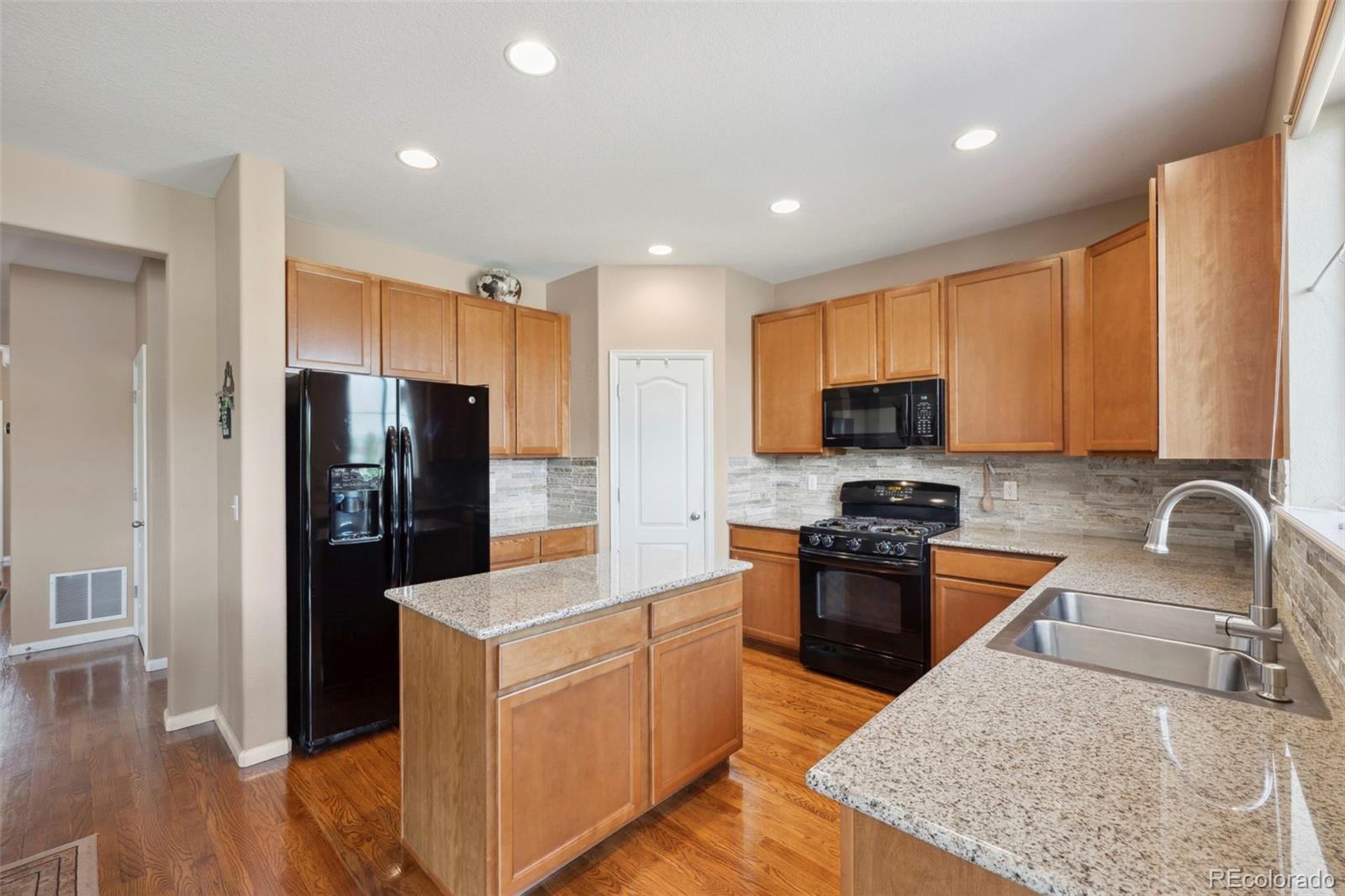 MLS Image #5 for 6612  big leaf lane,colorado springs, Colorado