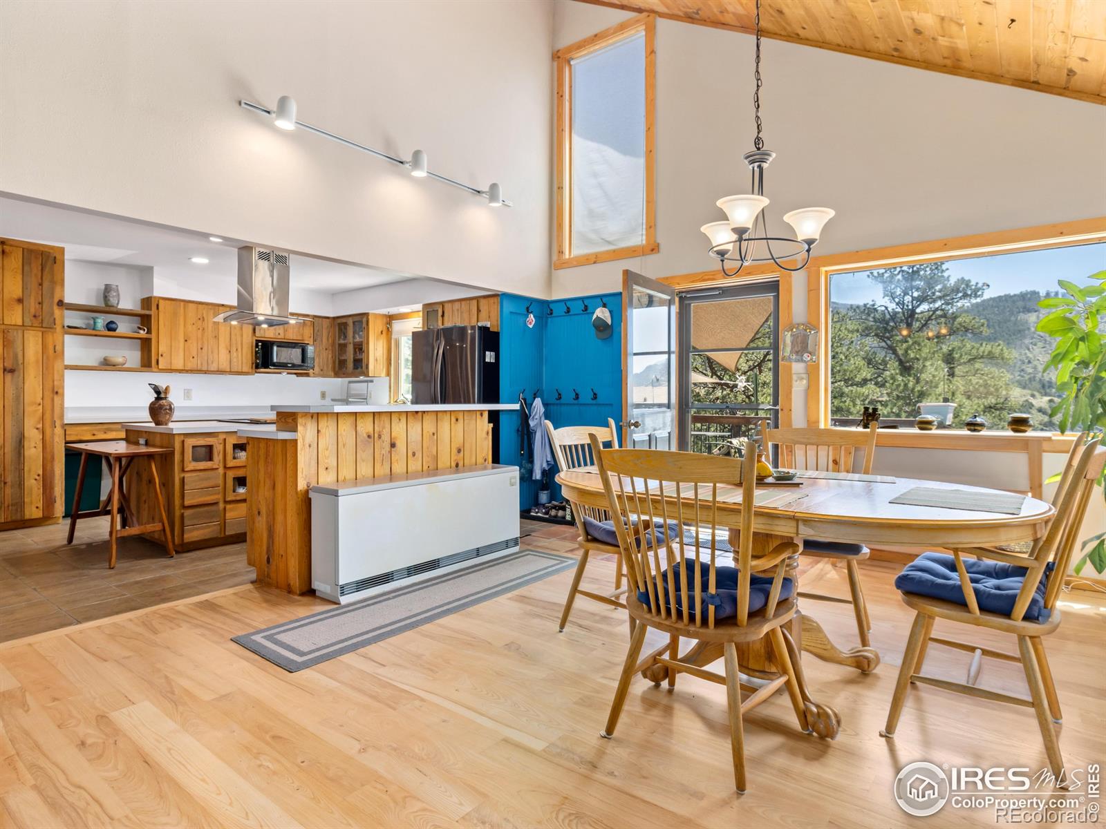 MLS Image #14 for 551  miller fork road,glen haven, Colorado