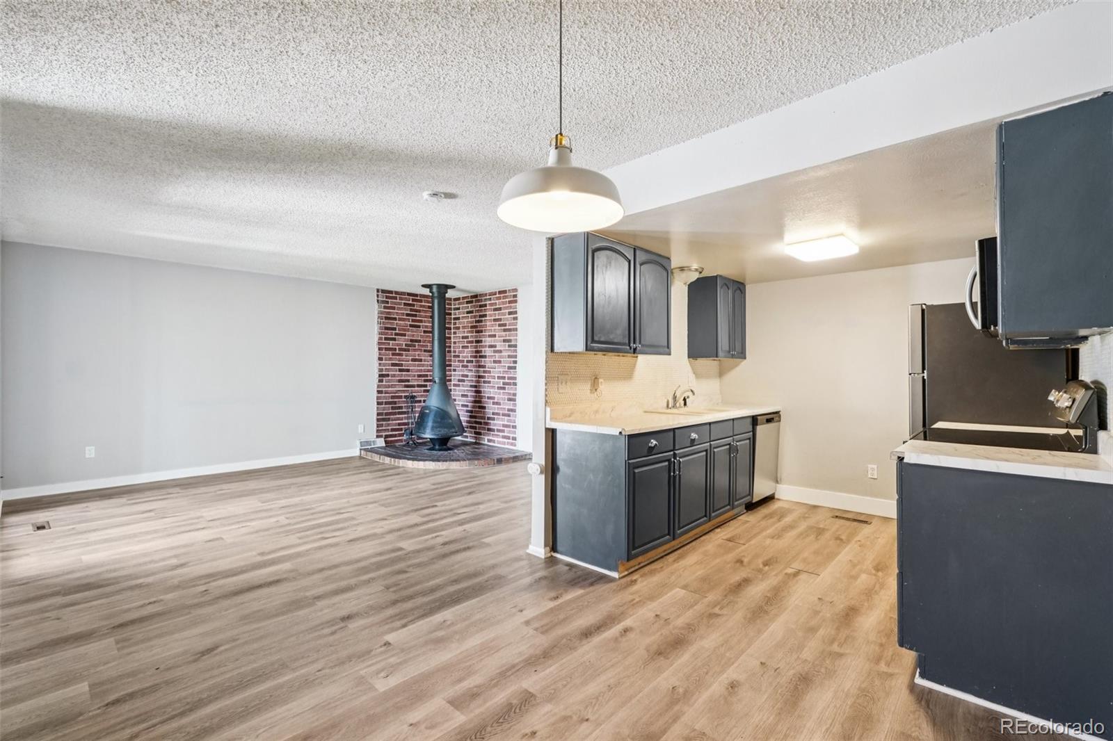 MLS Image #12 for 14590 e 13th avenue,aurora, Colorado