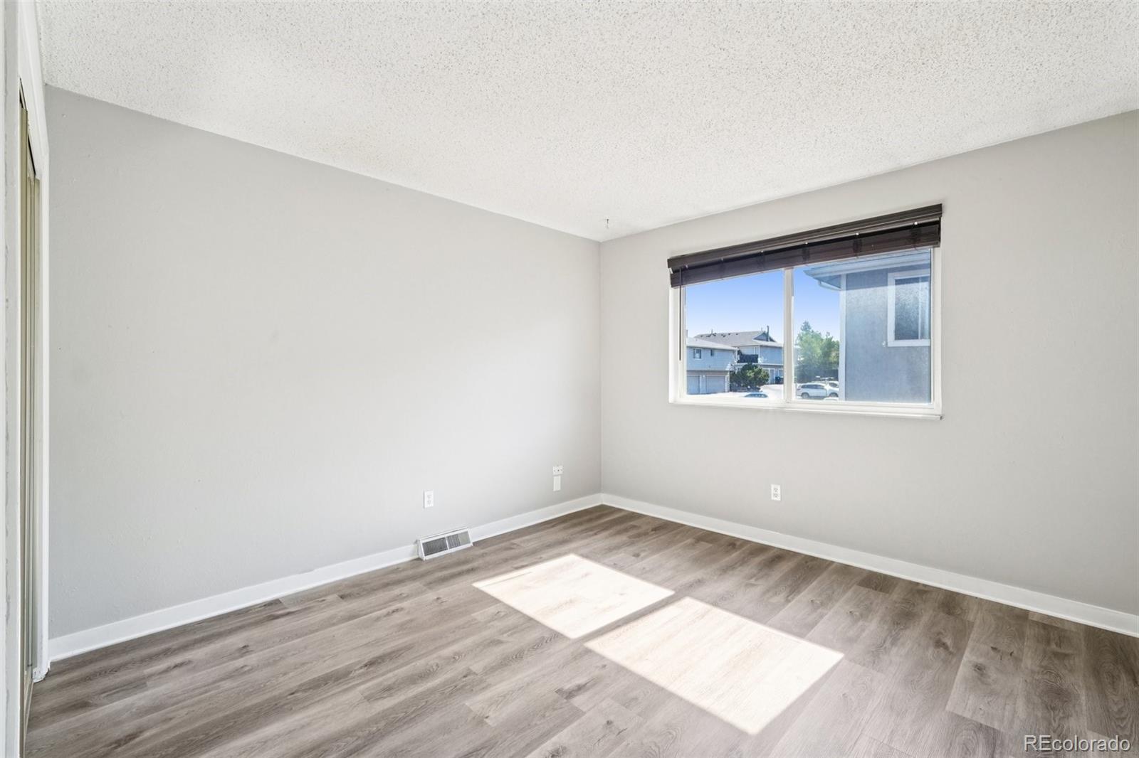 MLS Image #23 for 14590 e 13th avenue,aurora, Colorado
