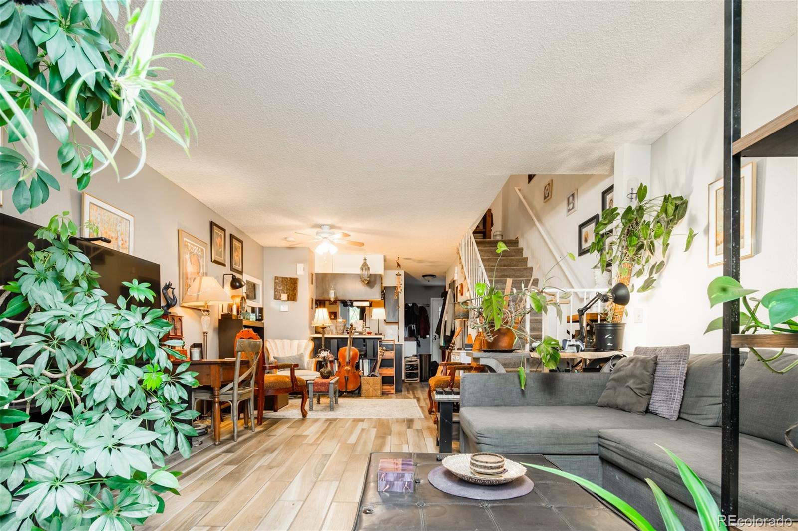 MLS Image #4 for 1811 s quebec way,denver, Colorado