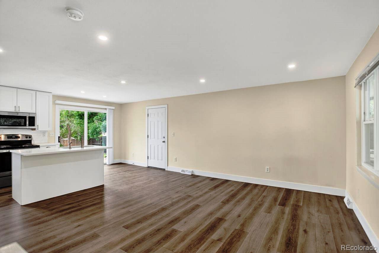 MLS Image #11 for 6640 s dexter street,centennial, Colorado