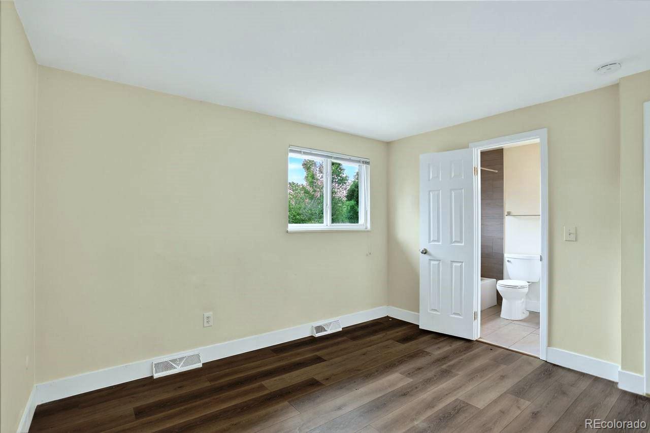 MLS Image #18 for 6640 s dexter street,centennial, Colorado