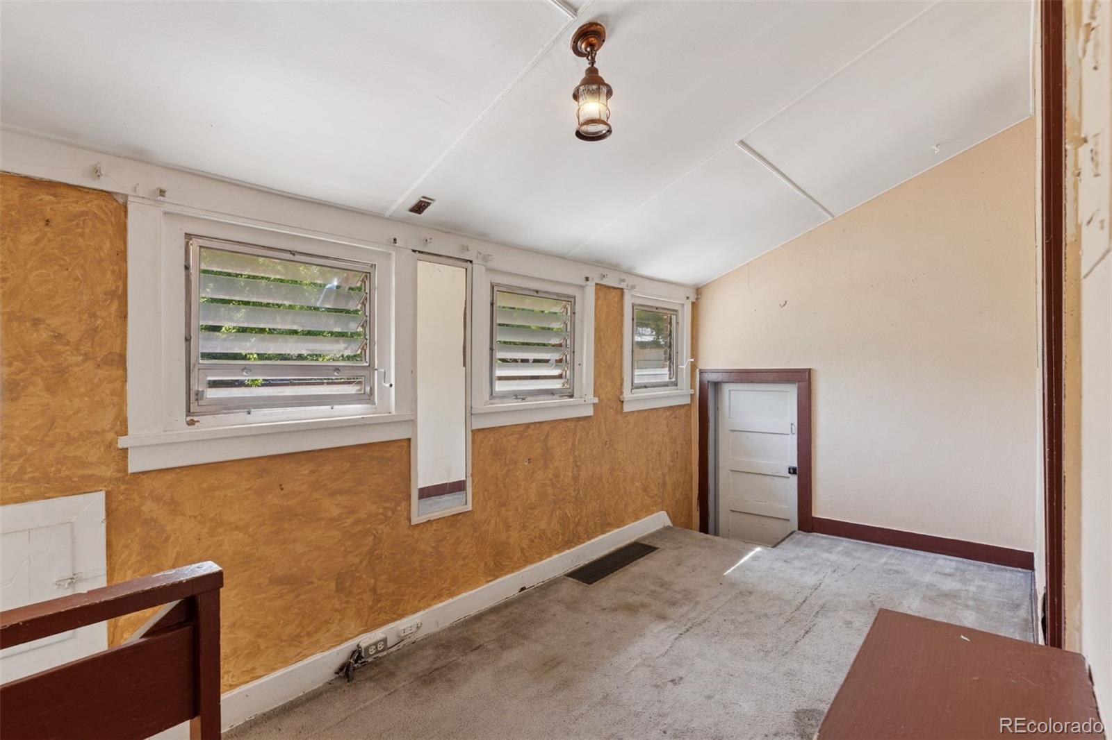 MLS Image #12 for 712  locust street,denver, Colorado