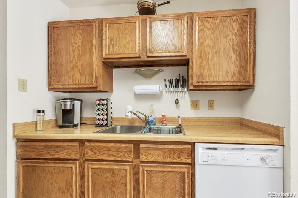 MLS Image #8 for 17634 e eldorado place,aurora, Colorado