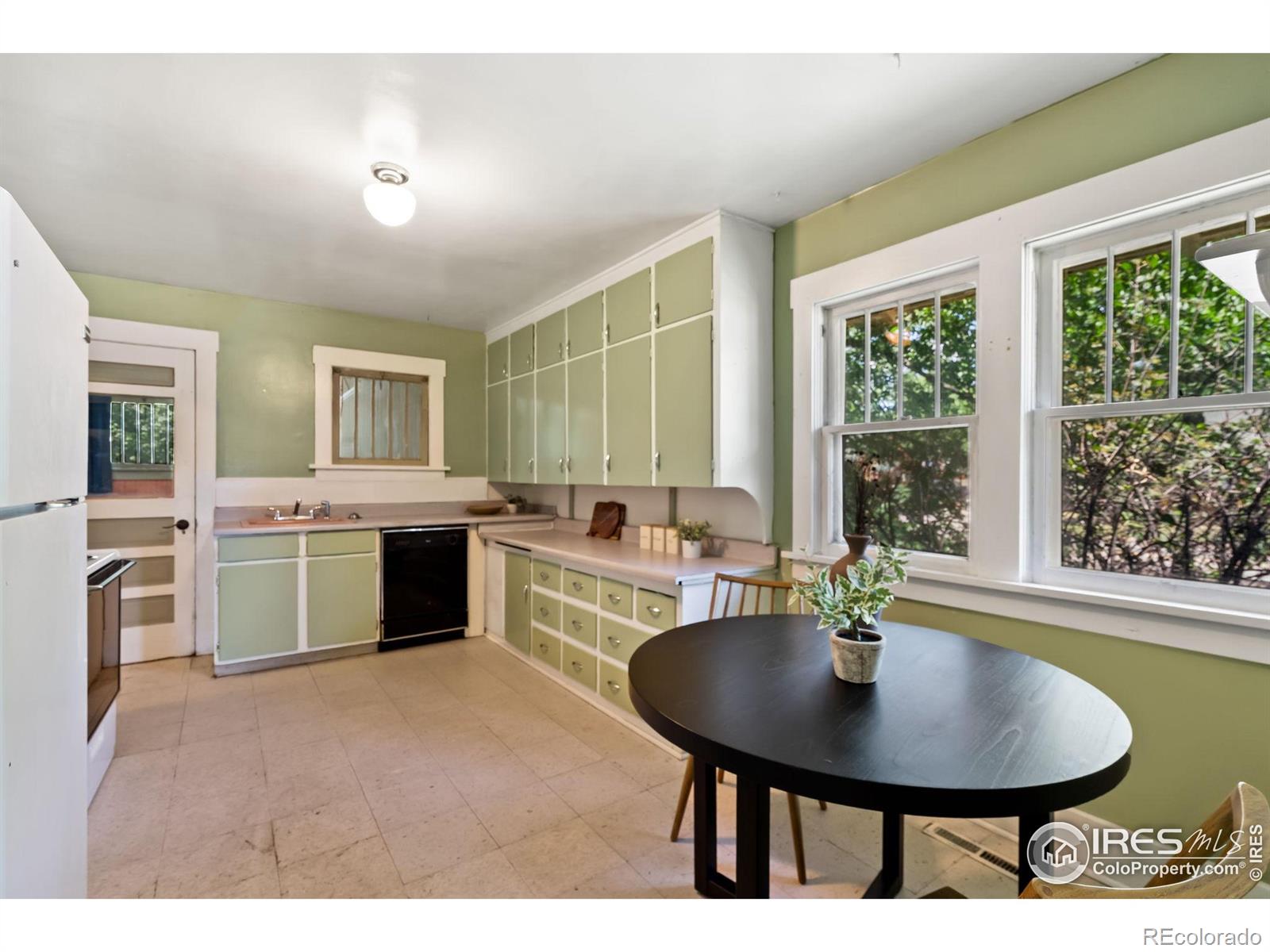 MLS Image #8 for 505 s loomis avenue,fort collins, Colorado