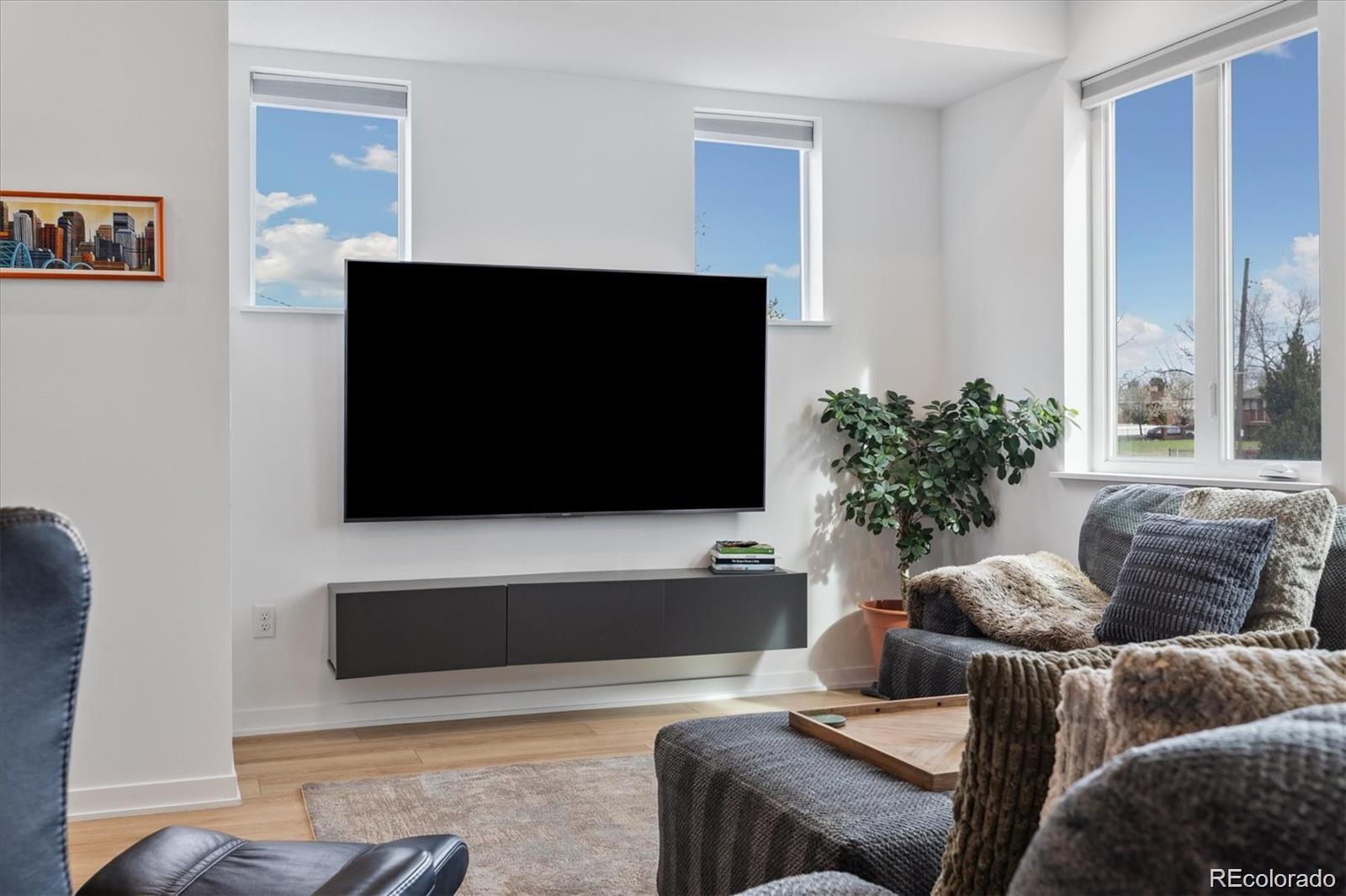 MLS Image #5 for 3101 w 47th avenue,denver, Colorado