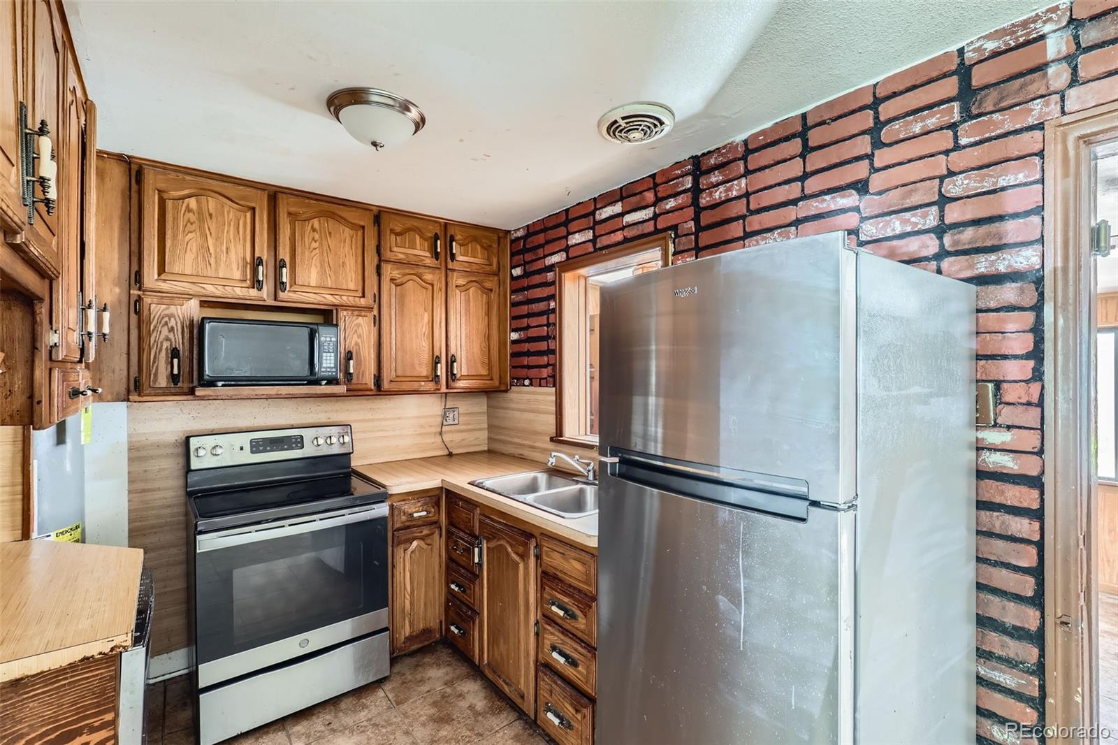 MLS Image #10 for 2640  oneida street,denver, Colorado