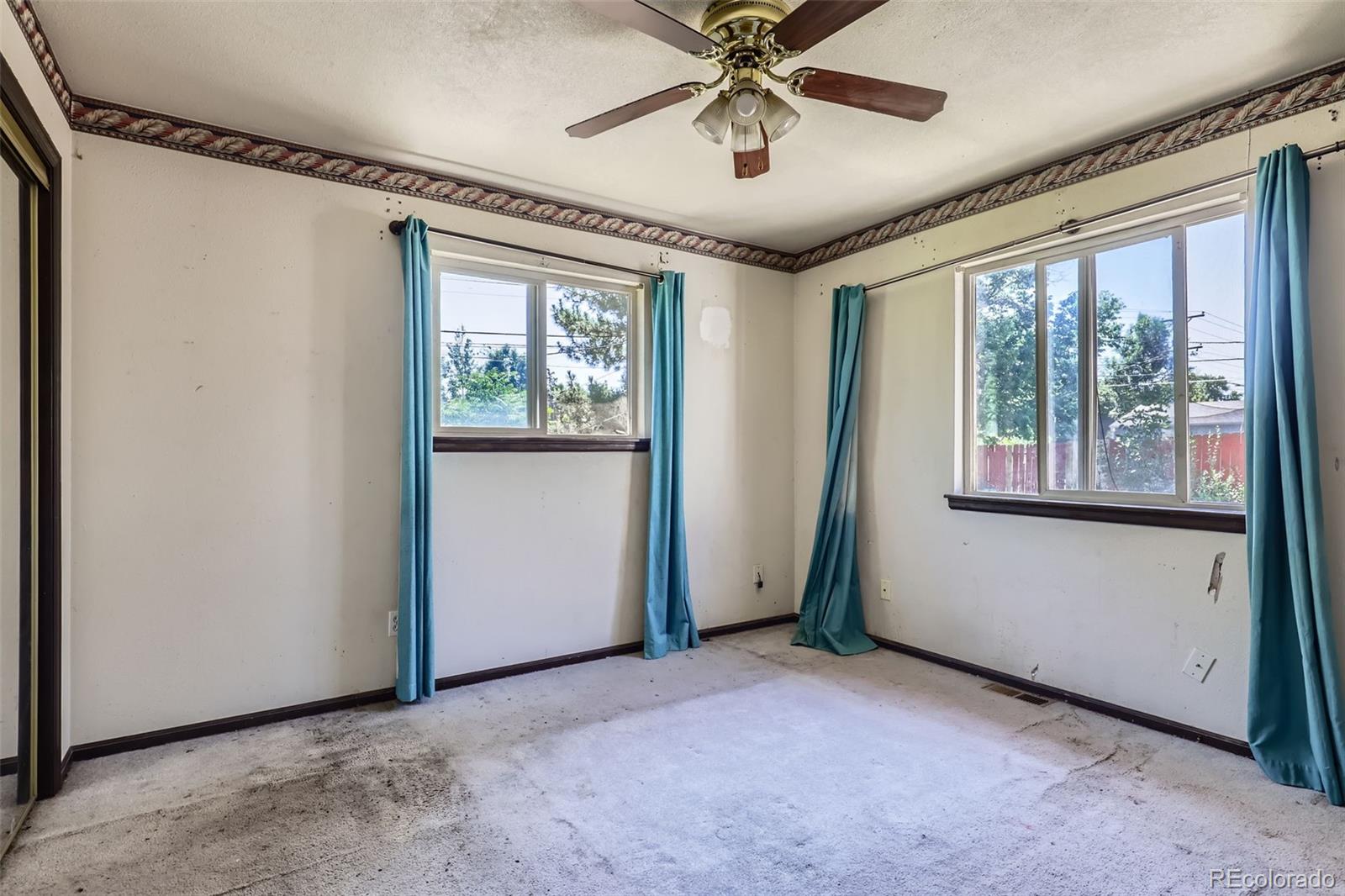 MLS Image #15 for 2640  oneida street,denver, Colorado