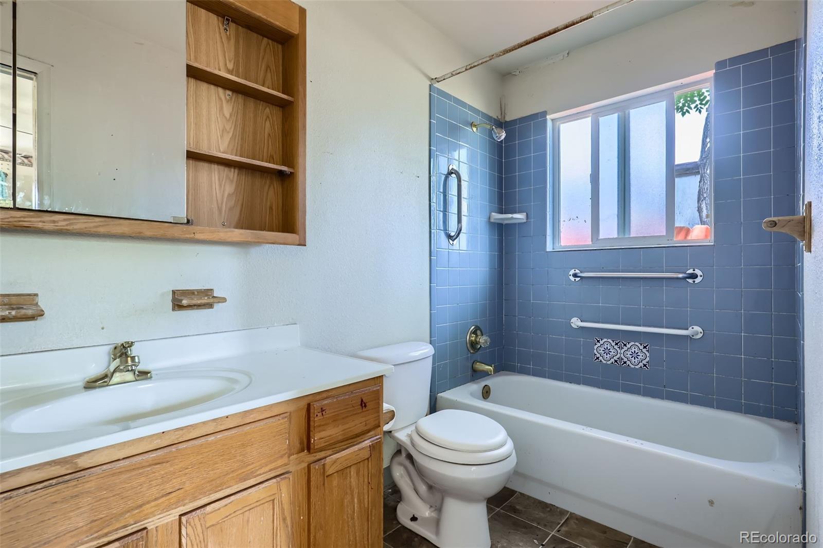 MLS Image #16 for 2640  oneida street,denver, Colorado