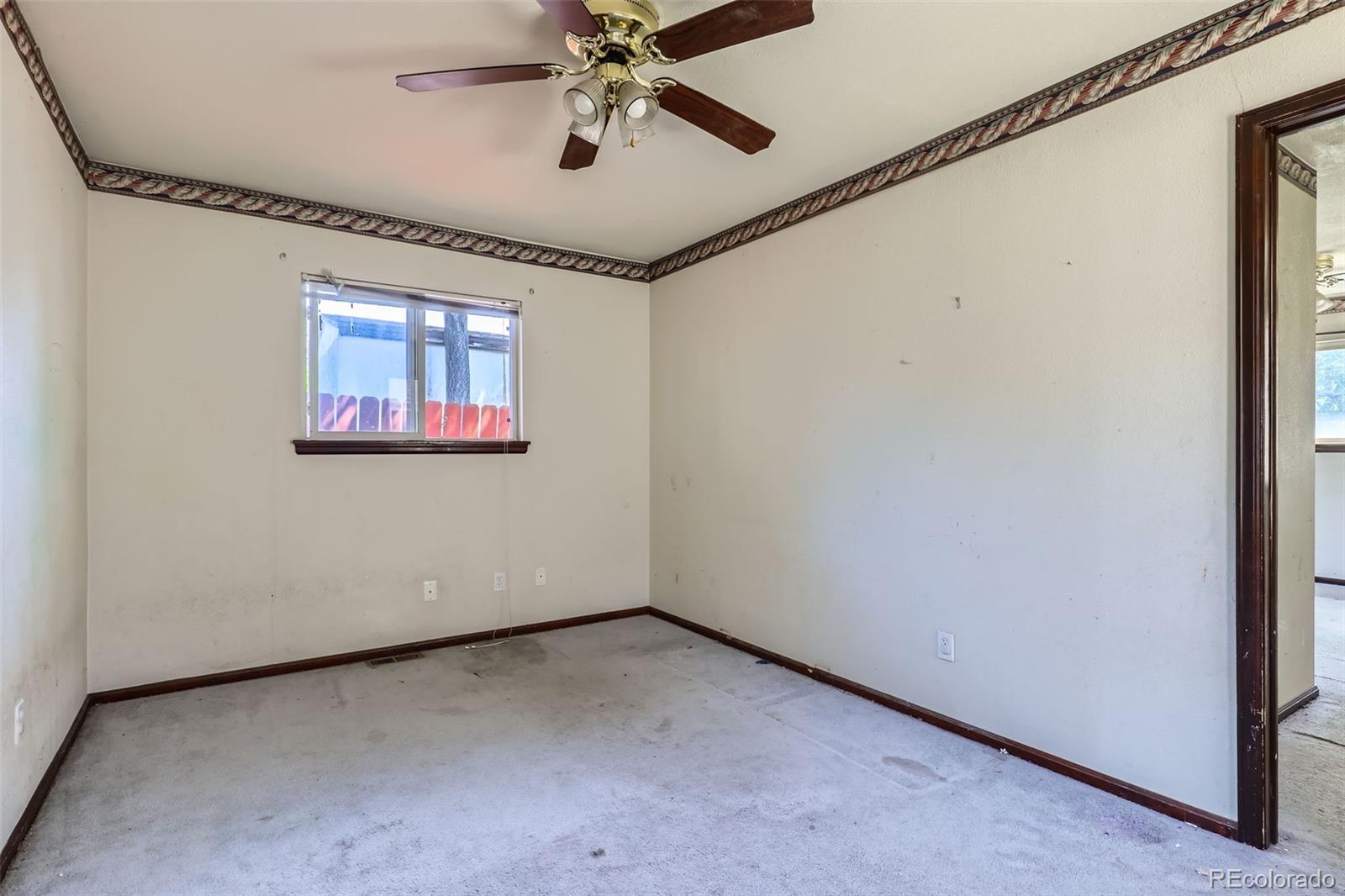 MLS Image #18 for 2640  oneida street,denver, Colorado