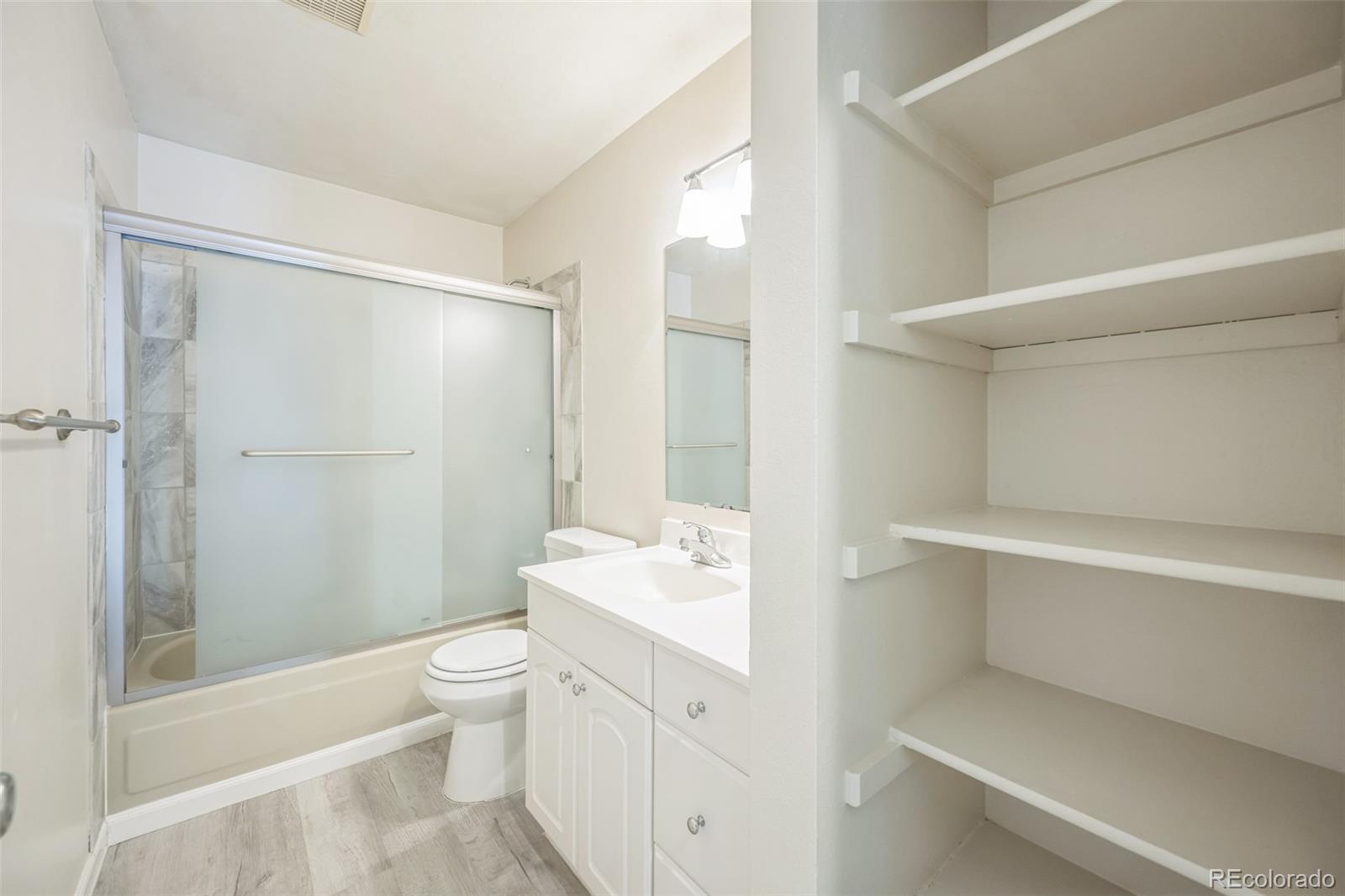 MLS Image #19 for 9642 w chatfield avenue,littleton, Colorado