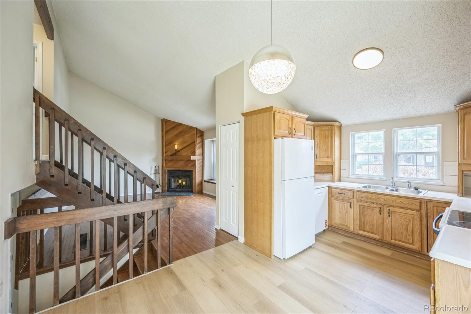 MLS Image #3 for 9642 w chatfield avenue,littleton, Colorado