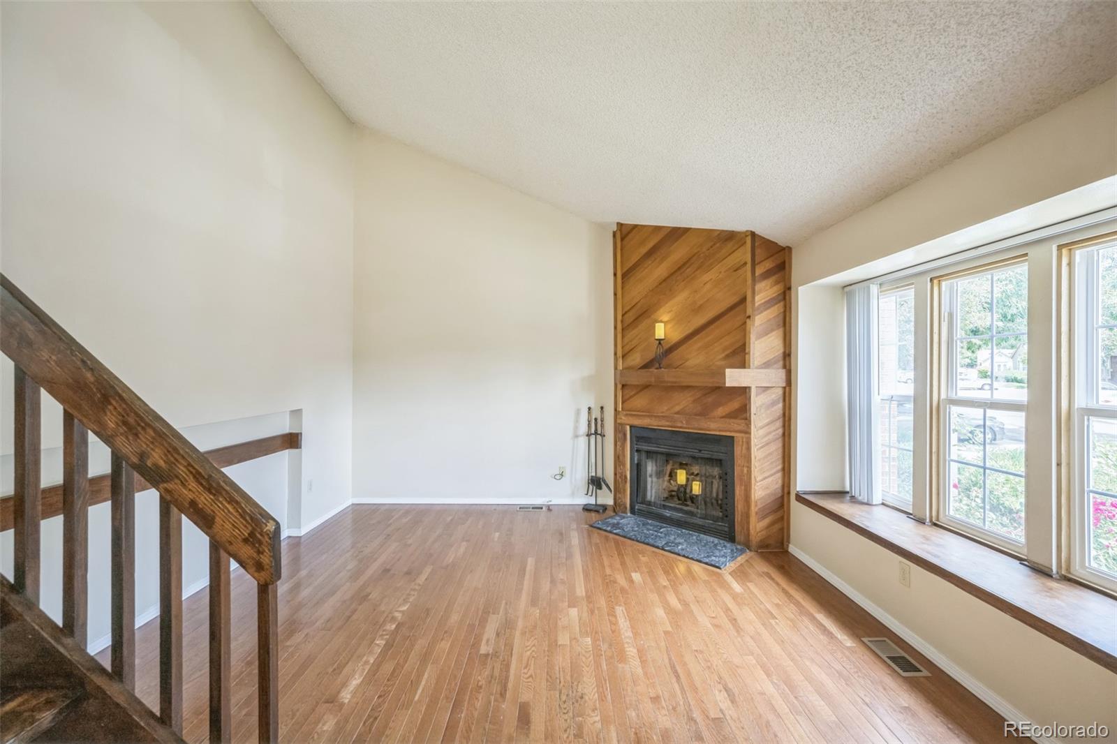 MLS Image #6 for 9642 w chatfield avenue,littleton, Colorado