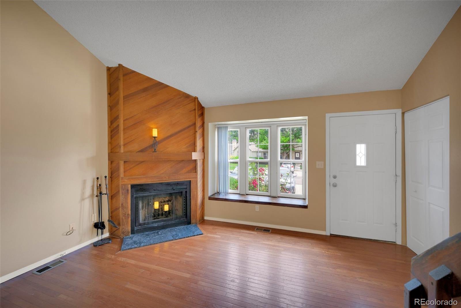 MLS Image #8 for 9642 w chatfield avenue,littleton, Colorado