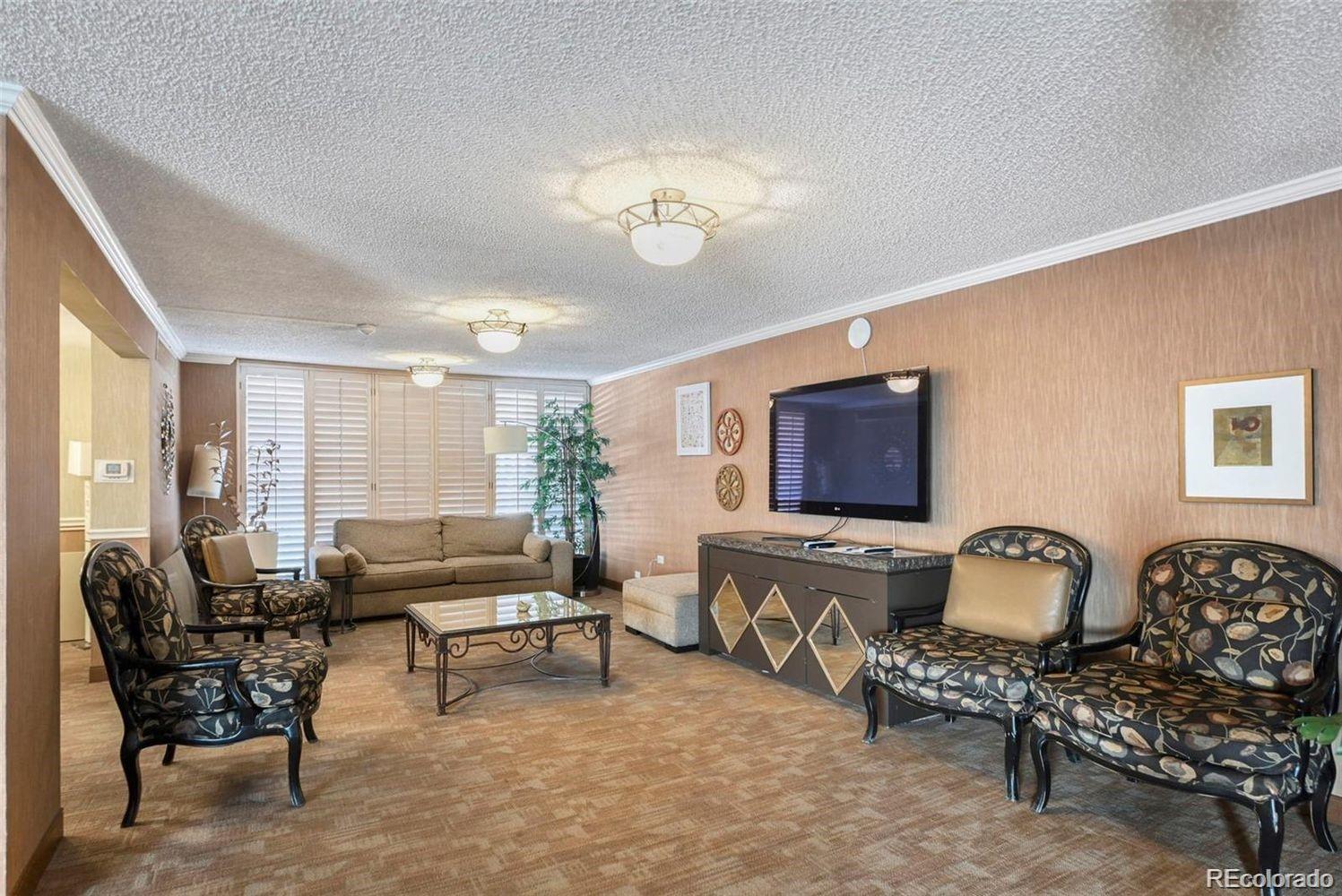 MLS Image #14 for 1020  15th street,denver, Colorado