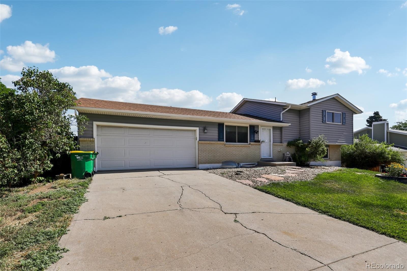 MLS Image #2 for 108  olympus circle,lone tree, Colorado