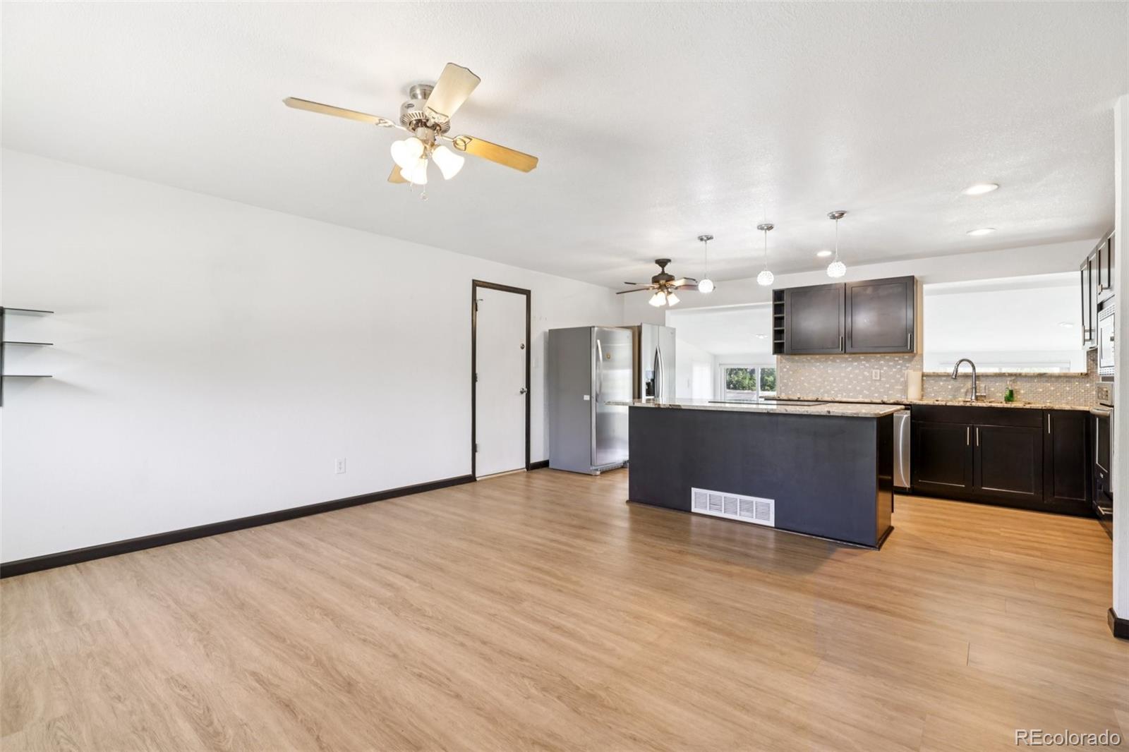 MLS Image #4 for 108  olympus circle,lone tree, Colorado