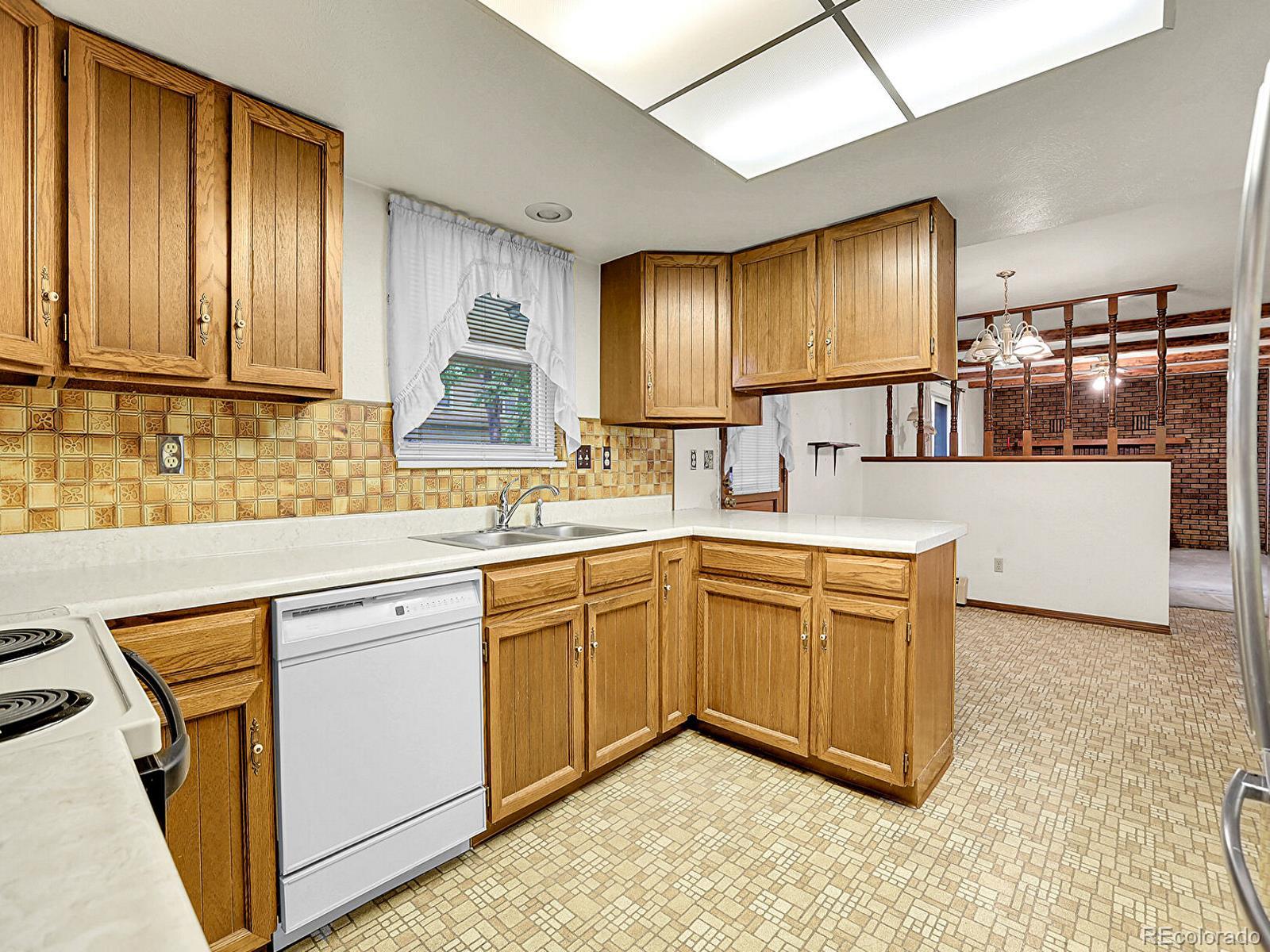 MLS Image #9 for 3180  zinnia court,golden, Colorado