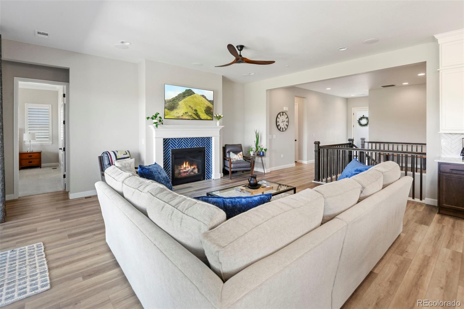 MLS Image #6 for 7000 s white crow way,aurora, Colorado