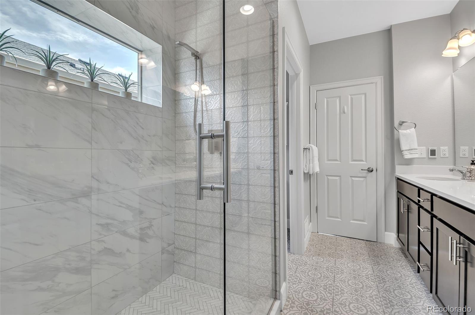 MLS Image #18 for 2572  fulton street,aurora, Colorado