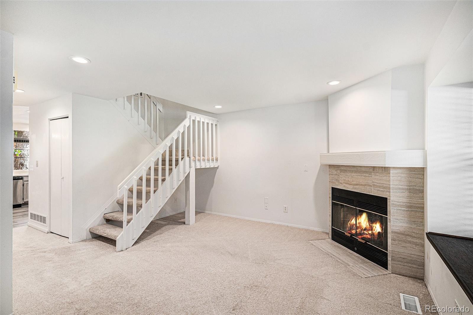 MLS Image #7 for 4501 s crystal way,aurora, Colorado
