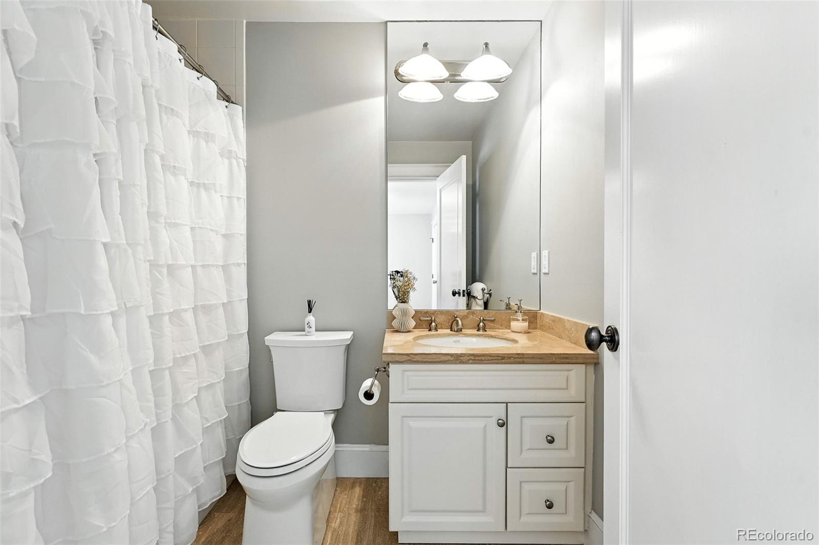 MLS Image #33 for 549  milwaukee street ,denver, Colorado