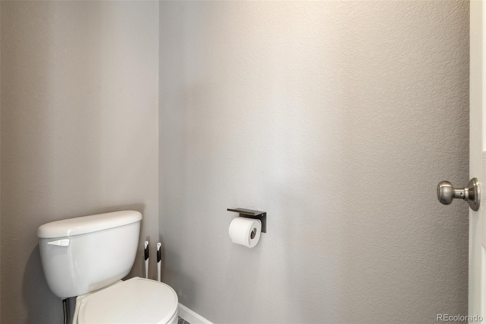 MLS Image #26 for 7452  falconer view,colorado springs, Colorado