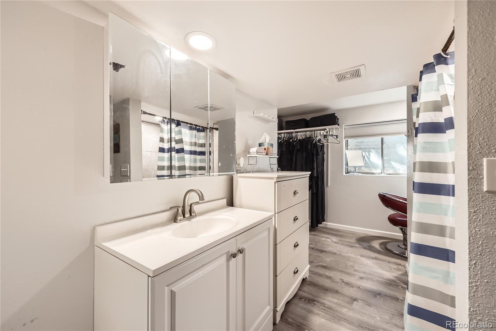 MLS Image #11 for 11636  community center dr  29,northglenn, Colorado