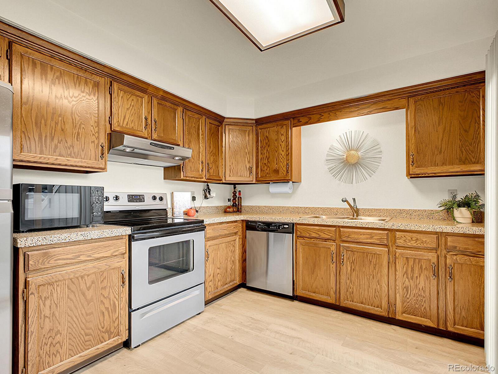 MLS Image #12 for 7781 s curtice drive,littleton, Colorado