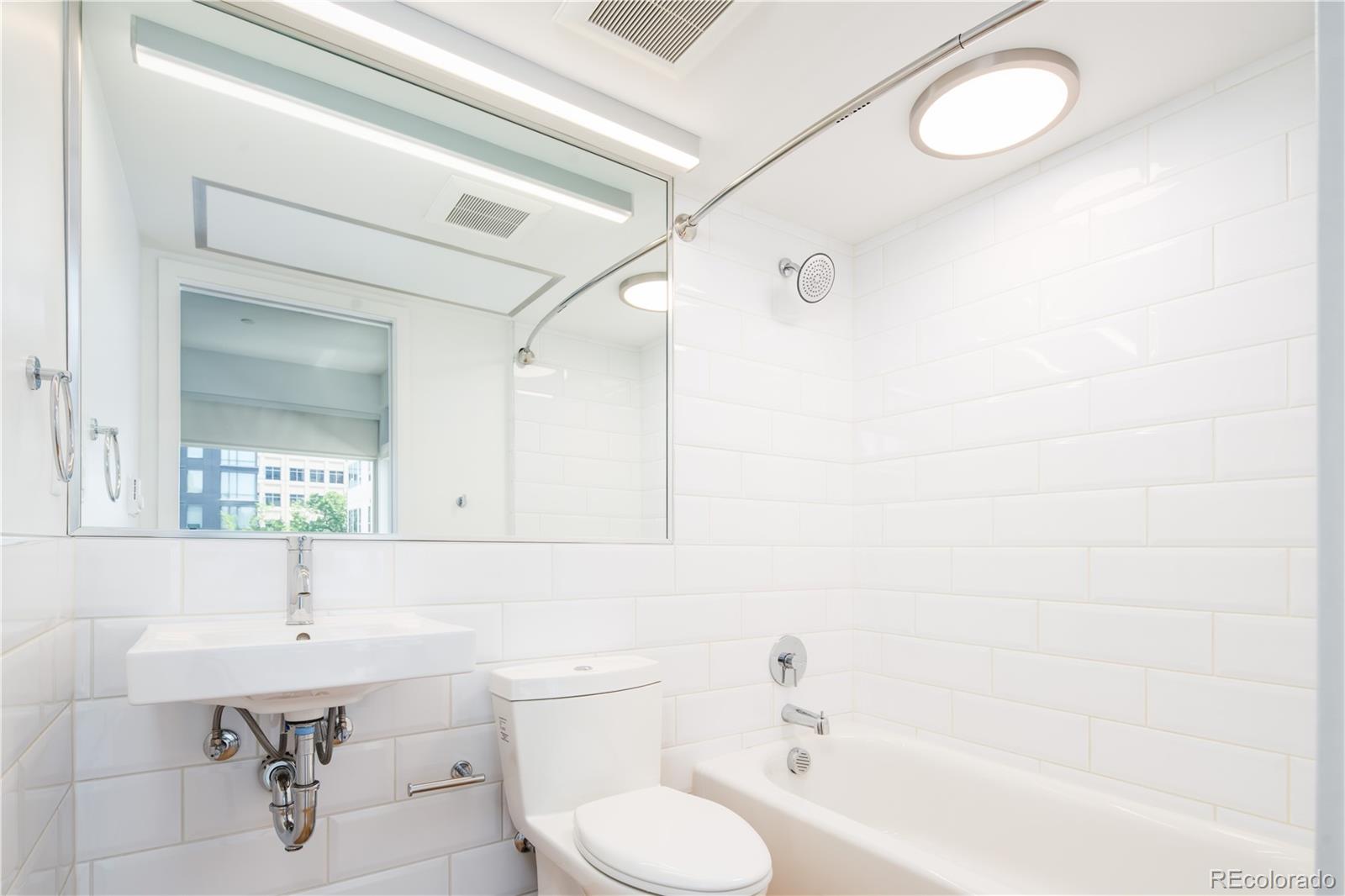 MLS Image #9 for 135 n adams street,denver, Colorado