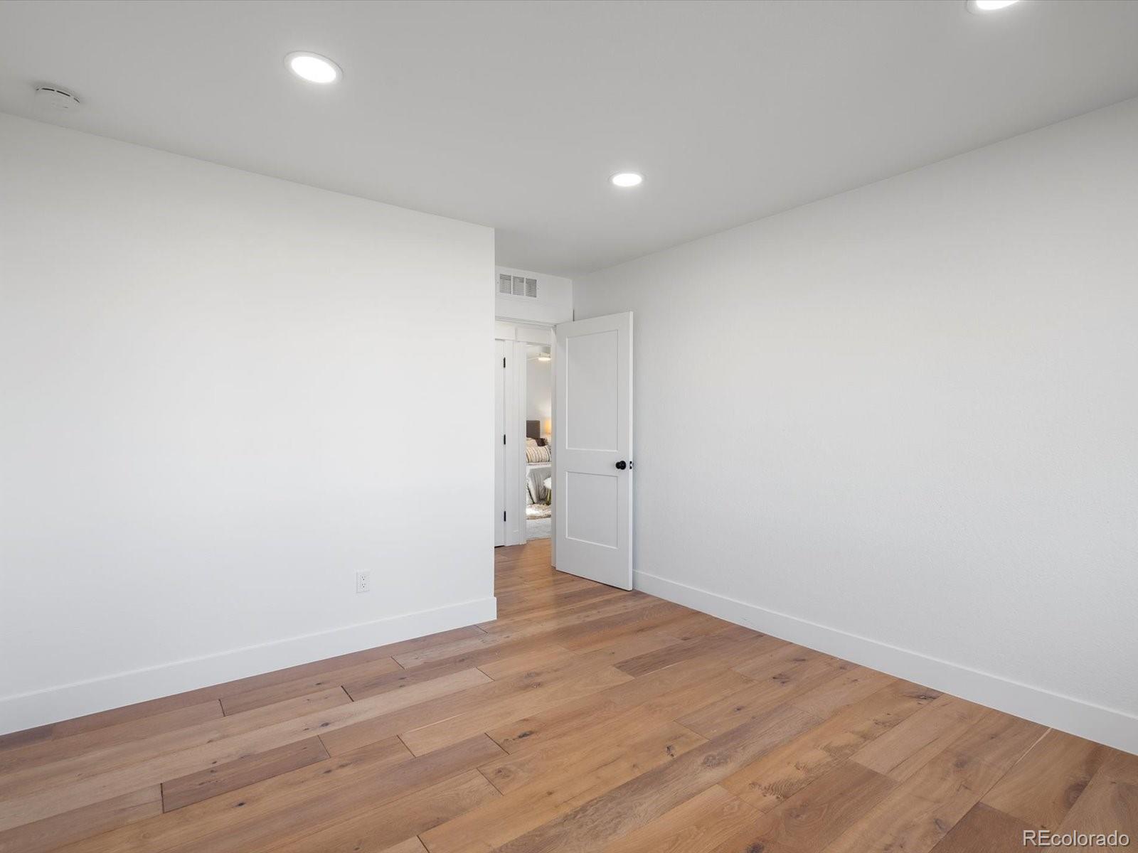 MLS Image #27 for 15229  navajo street,broomfield, Colorado